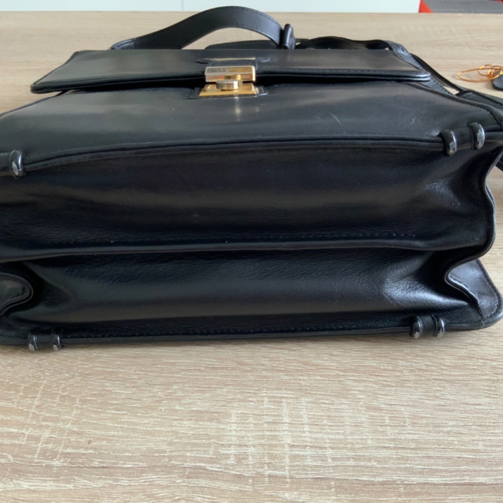 Vintage Pierre Cardin Genuine Leather Hand Made Bag - Picture 6 of 15
